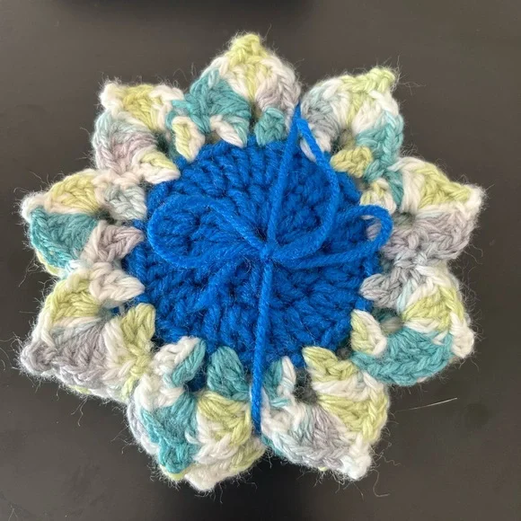 Handmade sunflower coasters - Picture 2 of 4